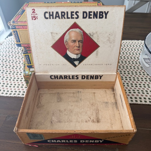 Cigar Box Lot - Picture 8 of 12